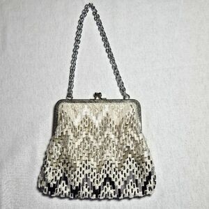Fine Arts Bag Co Vintage Silver & Clear Chevron Beaded Formal Evening Handbag